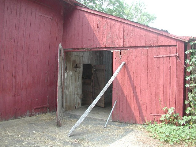 070 Horse Power Shed, Lancaster County.jpg